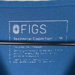 FIGS  Catarina One Pocket Scrub Top Blue Women's Size Medium FW1000 Nursing Photo 3