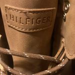 Tommy Hilfiger TWRAJNAH Duck Boots Women’s Size 9M Brown Color Photo 2