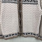 Croft & Barrow Vintage  Nordic Metal Hook Cardigan Size Large Fair Isle Chenille Photo 3