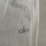 Alo Yoga  Accolade Joggers Sweatpant white Size M Photo 3