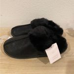 LC Lauren Conrad NWT
Women's Metallic Faux Fur-Lined Clog Slippers Photo 2
