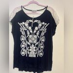 Carol Rose  Black and White Floral Short Sleeve Top Photo 3