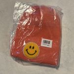 NWT Ribbed Smiley Face Beanie in pink Photo 2