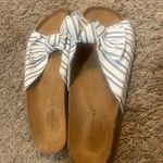 Aeropostale Sandals Photo 1