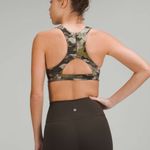 Lululemon  bra Photo 2