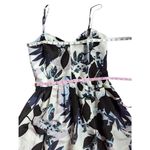 Parker  Floral print maxi dress in Antigua size Small Photo 6