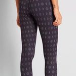 Modcloth keeping it cardio leggings in black size large Photo 1