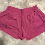 Lululemon Sonic Pink  Hotty Hot Shorts 2.5" Low-Rise Photo 0