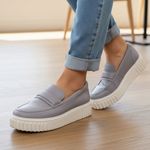 Clarks  Women's Lavender Leather Loafers Penny Platform Slip On‎ Size 9.5 W EU 41 Photo 0