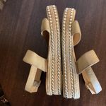 Seven Dials Women's Beige Sandals with Gold Accents Size 9 Photo 4