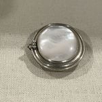 VTG Silver Tone Mother Of Pearl Brooch Pin With Hook Wedding Party Anniversary White Photo 2