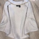 Jane Ashley  Sherpa fleece lined sleeveless full zip up vest Photo 6