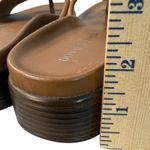 Donald Pliner  Fifi Leather Platform Thong Sandals Tan Brown Women's 8.5M Photo 3