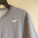 Nike The  tee medium grey top Photo 3
