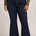 American Eagle  Super Stretch Artist Flare Jeans Size 10 Long Dark Wash Denim Photo 0