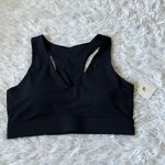 Fabletics New On-The-Go Midi Medium Impact Sports Bra in Black size XXL/1X Photo 4