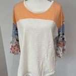 Umgee  new with tags size small top with cute sleeves office career work date Photo 0