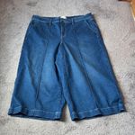Lane Bryant  Signature Fit Mid Rise Wide Leg Crop Jeans SIZE 16 Photo 0