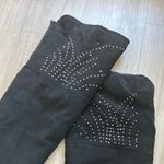 Elevate Your Look: Suede Heeled Knee Photo 3