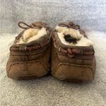 UGG Women’s  Dakota Slippers Photo 3