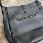 L.L.Bean  Black Italian Leather Shoulder Bag Photo 9
