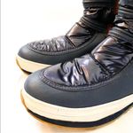 Keds  Women’s Winter Boots 8M Photo 1