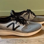 New Balance  White/Black Response 2.0 Performance Insert Sneakers Photo 3