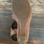 Hush Puppies Comfy  sandals in great condition. Sz 7 Photo 3