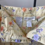 Vintage 90s Jones New York Linen Blend Yellow Floral Front Pleat Shorts 24W Size undefined Photo 5