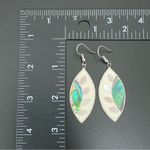 Vintage Alpaca Mexico Handcrafted MOP Abalone Inlay Mexican Silver Earrings 7g Green Photo 6