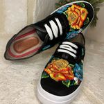 Xhantae shoes floral embroidered sneakers sz 9 Black Photo 3