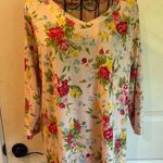 The pioneer woman, V Photo 0