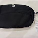 Lululemon  mini go go getter pouch Photo 0