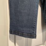 Liz Claiborne  Size 16W Slim Power Cropped Blue Stretch Denim Jeans Shorts Photo 3