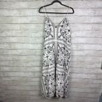 Madewell  Embroidered Deep V-Neck Midi Dress in Bandana Size XL Photo 3
