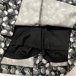 IZOD Womens Skort White Black Gray Golf Ball Tee Print Athletic Size 4 Photo 8