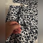 Zyia   Set Monochrome Animal Print Leggings Photo 5