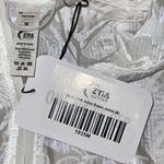 ZYIA Active Womens Full Zip Packable Breeze Windbreaker Jacket White Medium NWT Photo 6