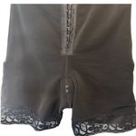 Women's Mediums Black Shapewear Shaping Bottoms Caged Zipper at Bottom Size M Photo 2