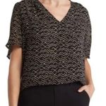 Nordstrom Rack Women's Black & Tan Broken Diamonds V-Neck Flutter Sleeve Blouse Photo 0