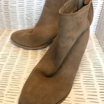 Urban Outfitters Brown Heeled Boots Booties size 9 Photo 0