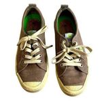 Cariuma OCA Low Sustainable Sneaker Size 5.5 Photo 0