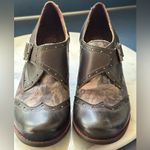 L’ARTISTE Gray Leather Spring Step renaissance Buckle Clog Velcro Sz 39/ 8 Photo 2