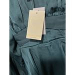 Allison & Kelly Long Sleeve Scoop Neck Ruffle Hem Fit Photo 4