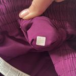 Lululemon NWT Hotty Hot High Rise Short 2.5” Chilled Grape Size 14 (Purple) Photo 3