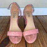 Heels Pink Size 7 Photo 2