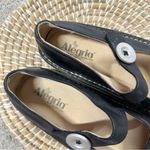 Alegria Women’s Leather Paloma Sea Turtle Clogs Mary Jane in Black Nappa 39/US 9 Photo 9