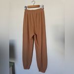 SKIMS  Camel Waffle Joggers Photo 2