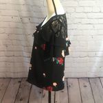 Candie's Candie’s || Black floral blouse Photo 2