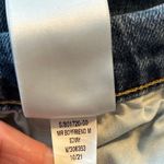 Old Navy Size 12 Mid Rise Boyfriend Jeans Sonny Wash Photo 4